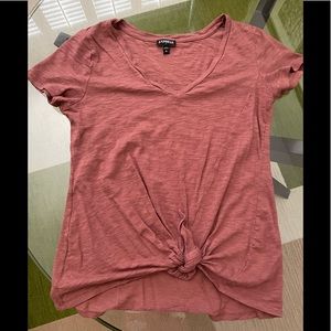 Mauve V neck T-shirt. Tie bottom, size S. Express. Cute and great used condition